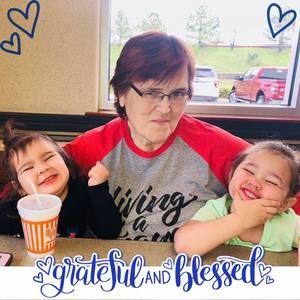 Meet your Posher, Lynette